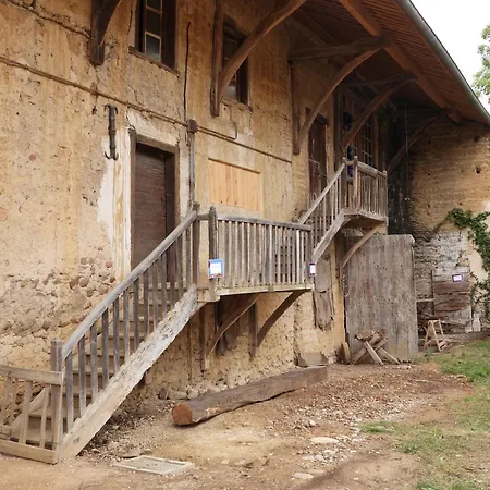 La Ferme De Berlioz 아파트호텔 3*