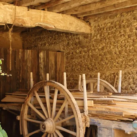 La Ferme De Berlioz Lägenhetshotell 3*
